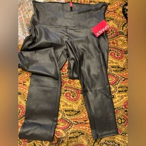 Spanx Faux Leather Leggings Size Large NWT